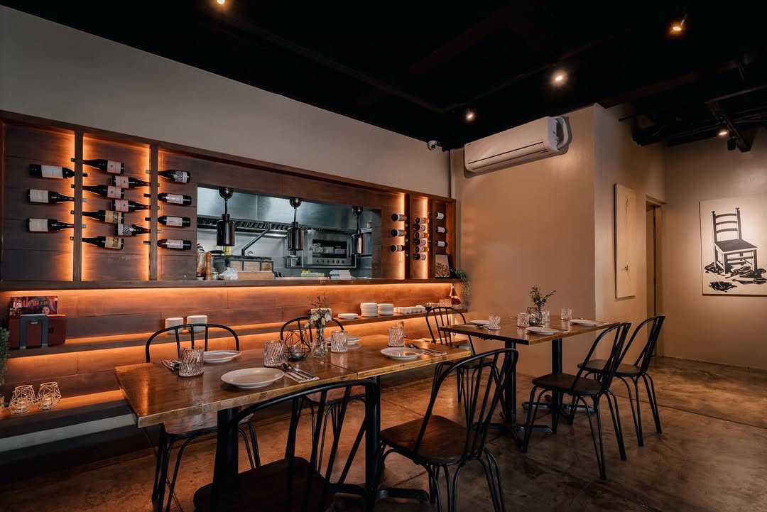 Mijo Comfort Food evening atmosphere
